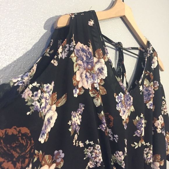 M.FASIS ROMPER SIZE LARGE - Picture 3 of 8